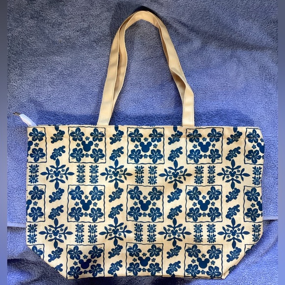 Handbags - Hawaiian Print Zippered Tote Bag